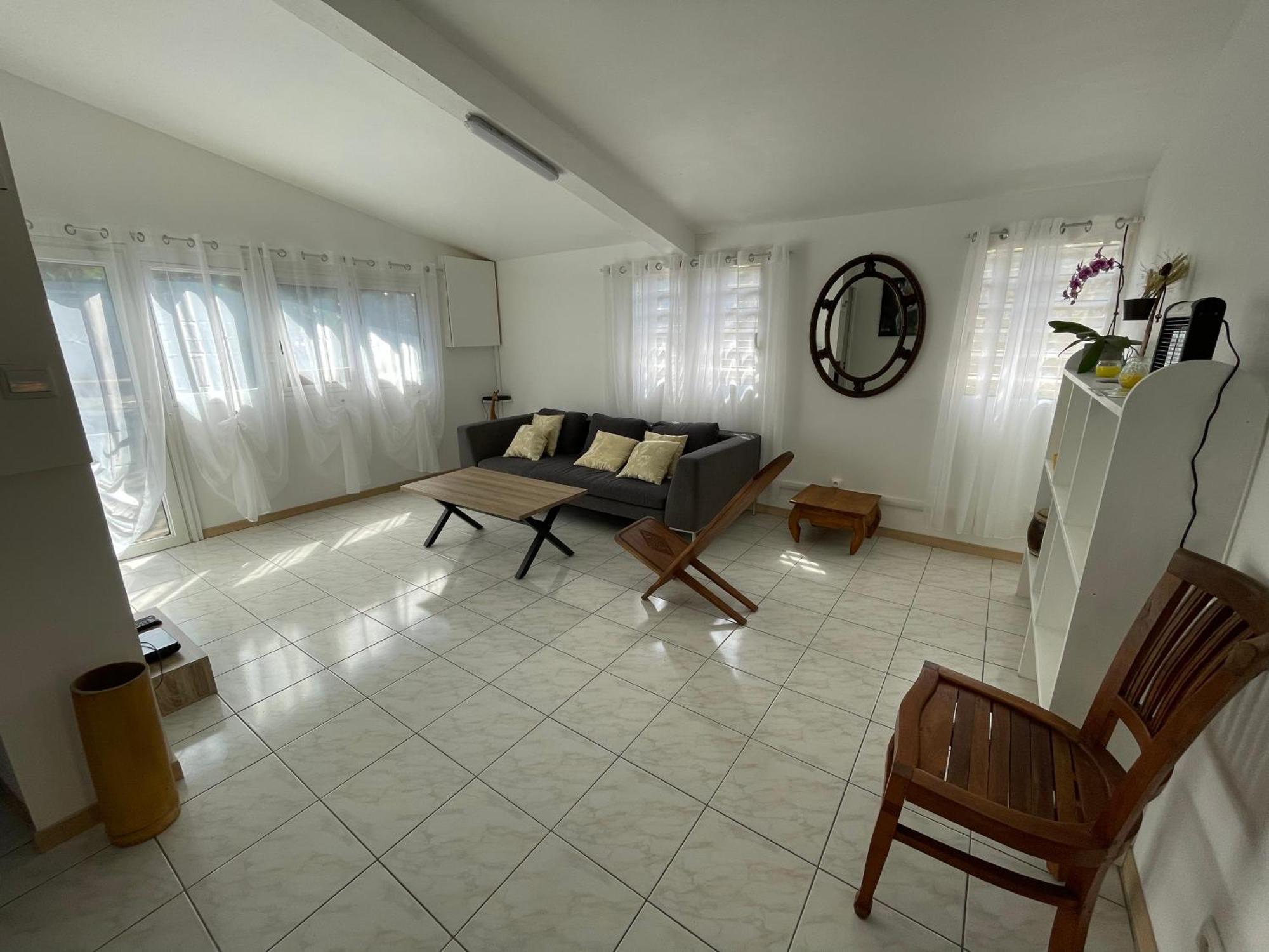 Casa Valencia, Proche De Toutes Commodites แซ็ง-ปีแยร์ ภายนอก รูปภาพ